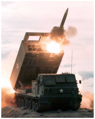 JAV sistema M270 MLRS 