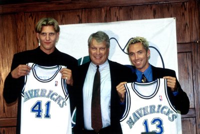 Dirkas Nowitzki, Donas Nelsonas ir Steve'as Nashas