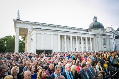 Koncertas Katedros aikštėje