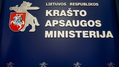 Darbą pradėjo krašto apsaugos viceministrė Mašalė ir ministerijos kancleris Ivoškis