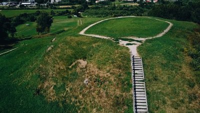 Kartenos piliakalnis Salantų regioniniame parke