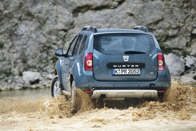 Sudėtinguose keliuose "Duster' jautėsi kaip žuvis vandenyje