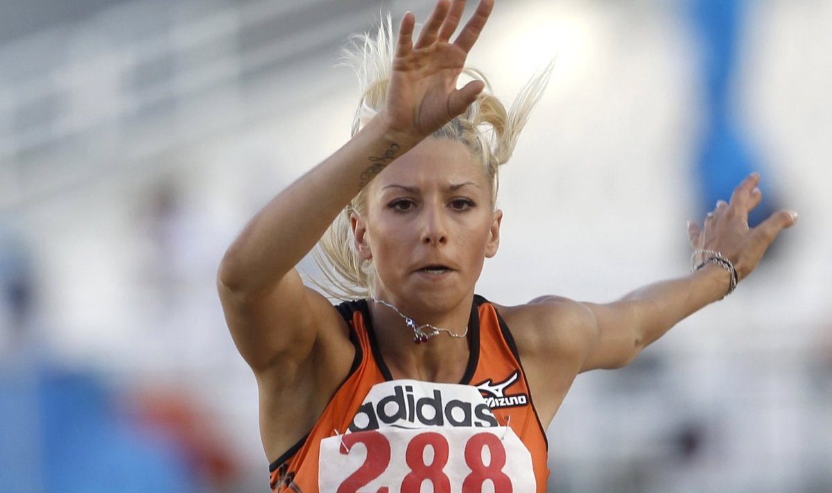 Lengvaatletė P.Papachristou pašalinta iš Graikijos olimpinės rinktinės ...