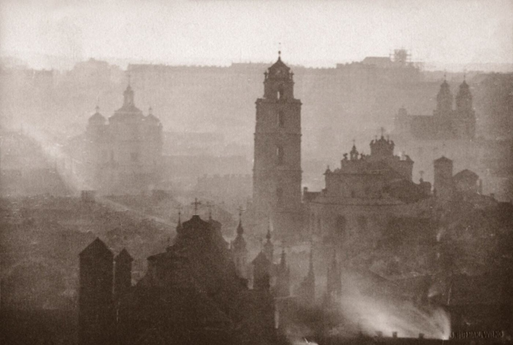 Janas Bulhakas: Vilnius's 'Manor Style' Forever Preserved in Photographs