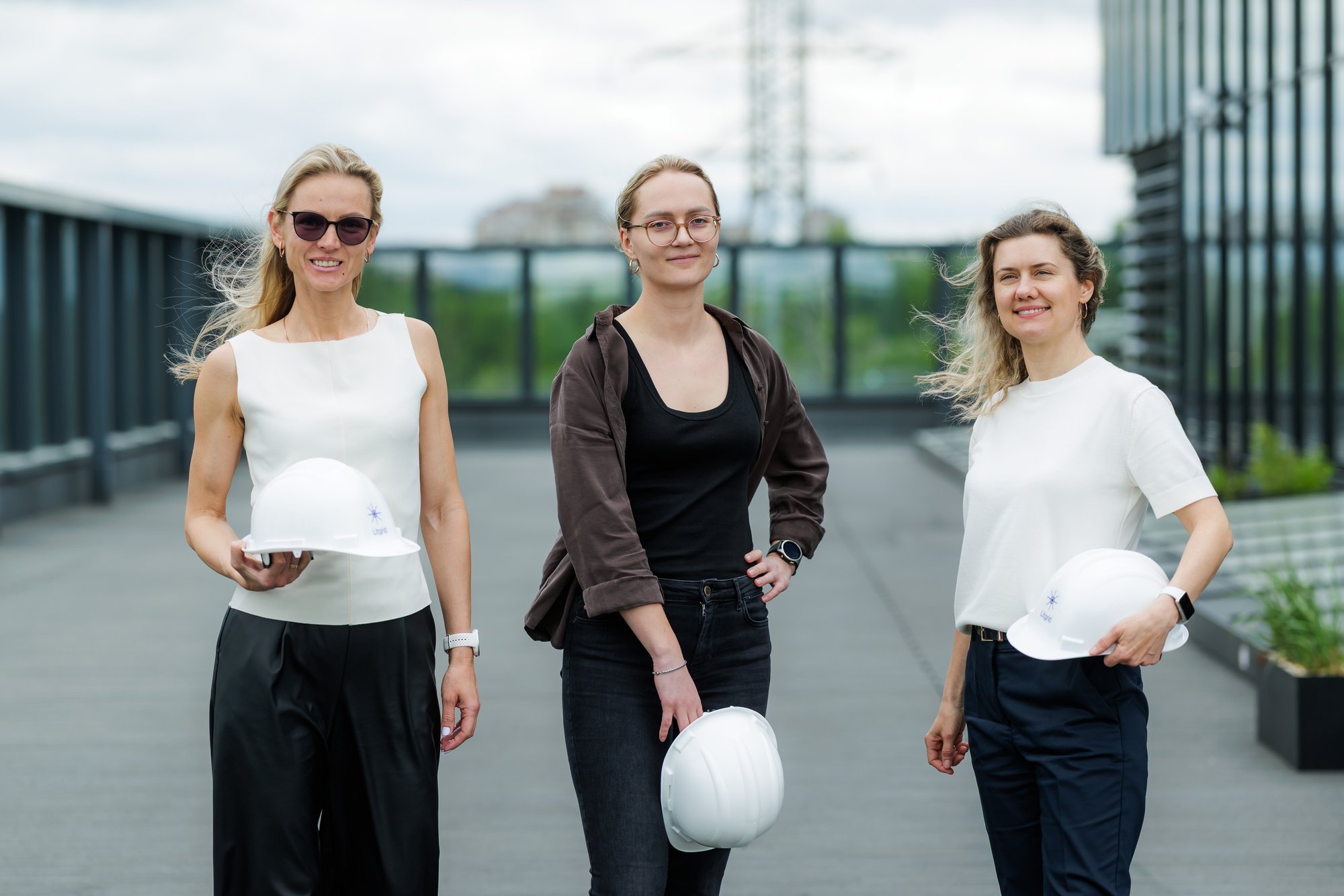 New Energy Sector Shatters Old Stereotypes: More Women Choosing Engineering