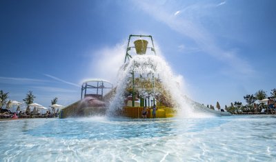 Viešbutis „Wave Resort“