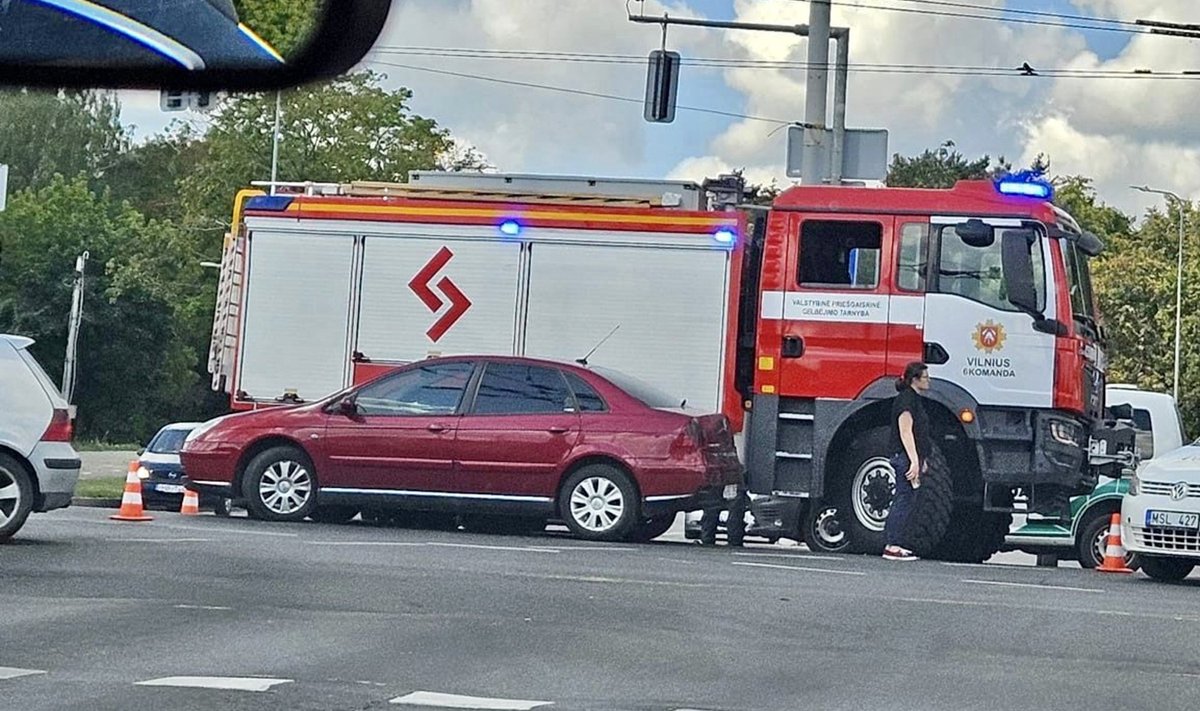 Ugniagesių avarija Vilniuje