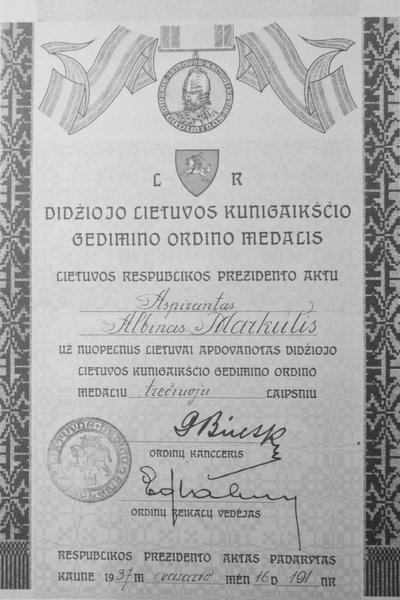 J. Markulio apdovanojimas DLK Gedimino ordino medaliu (1937)