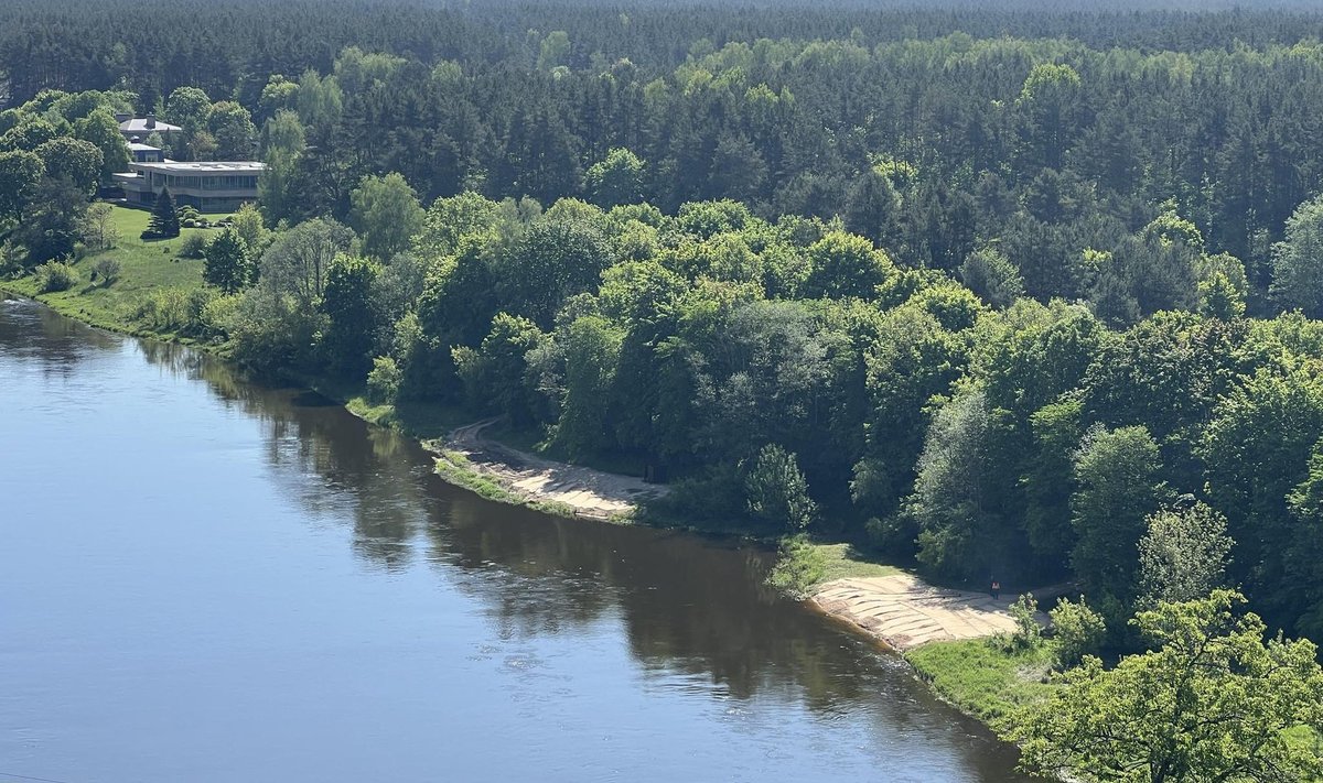 Nuo Verkių parko apžvalgos aikštelės atsivers vaizdas į nudistų paplūdimį