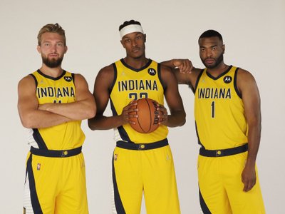 Domantas Sabonis, Mylesas Turneris, T.J. Warrenas