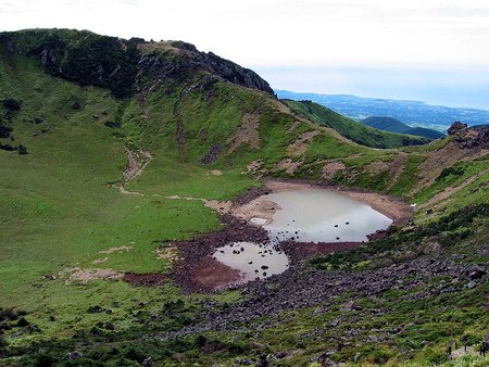 Čedžu arba Jeju - vulkaninės kilmės sala Pietų Korėjoje