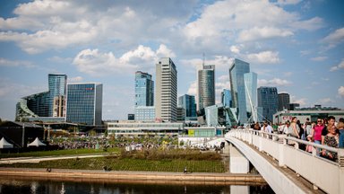 Lietuviai jau nėra didžiausi Europos optimistai: priežasčių – ne viena