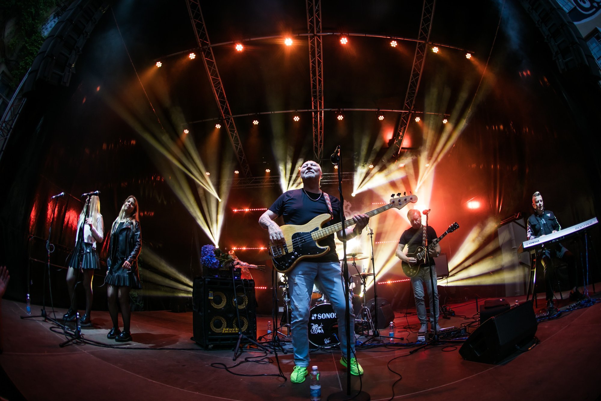 Naują grupės „Rondo“ dainą pristatantis Fara atskleidė, koks legendinis ...