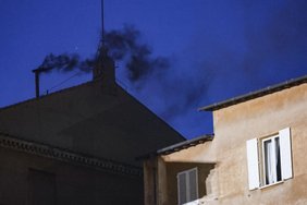 Konklava. Šaltiniai Vatikane: popiežius gali būti išrinktas jau šiandien