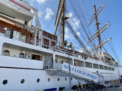 Klaipėdoje apsilankė didžiausias kruizinis burlaivis pasaulyje „Sea Cloud Spirit“. Š. Meškio/DELFI nuotr.