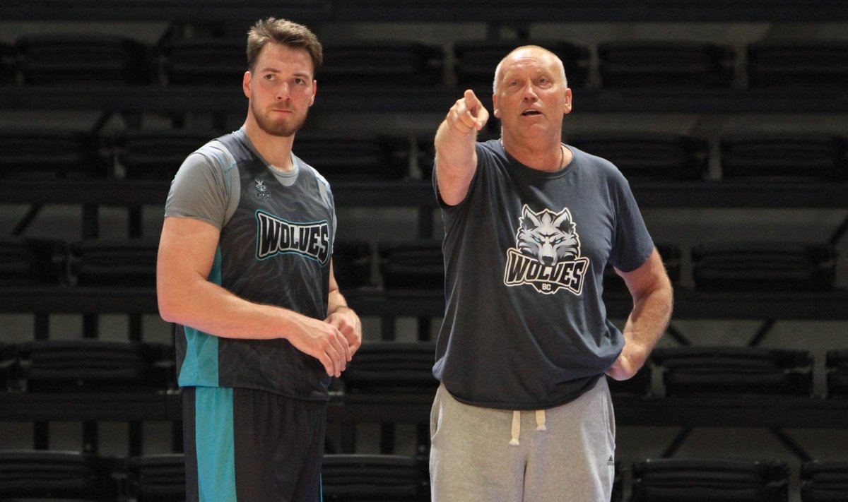 „Wolves“ prieš LKL sezono startą pasitikrins jėgas su „Žalgiriu“ ir ...