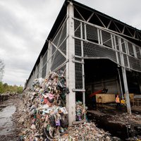 Глава предприятия по переработке отходов: видно, что это след от взрыва