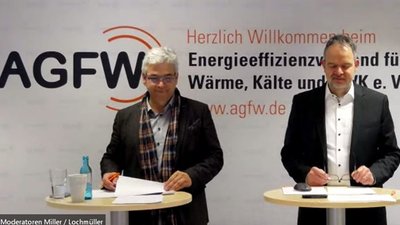 Renginio moderatoriai Stefan Lochmüller (N-ERGIE AG) ir John Miller (AGFW)