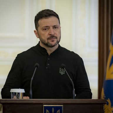 Zelenskis: Ukraina turi įrodymų, kad Kinija tiekia Rusijai ginklus