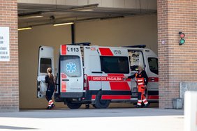 Gripas nusinešė dar dviejų žmonių gyvybes, viena ligos auka buvo vos vyresnė nei 30 metų 