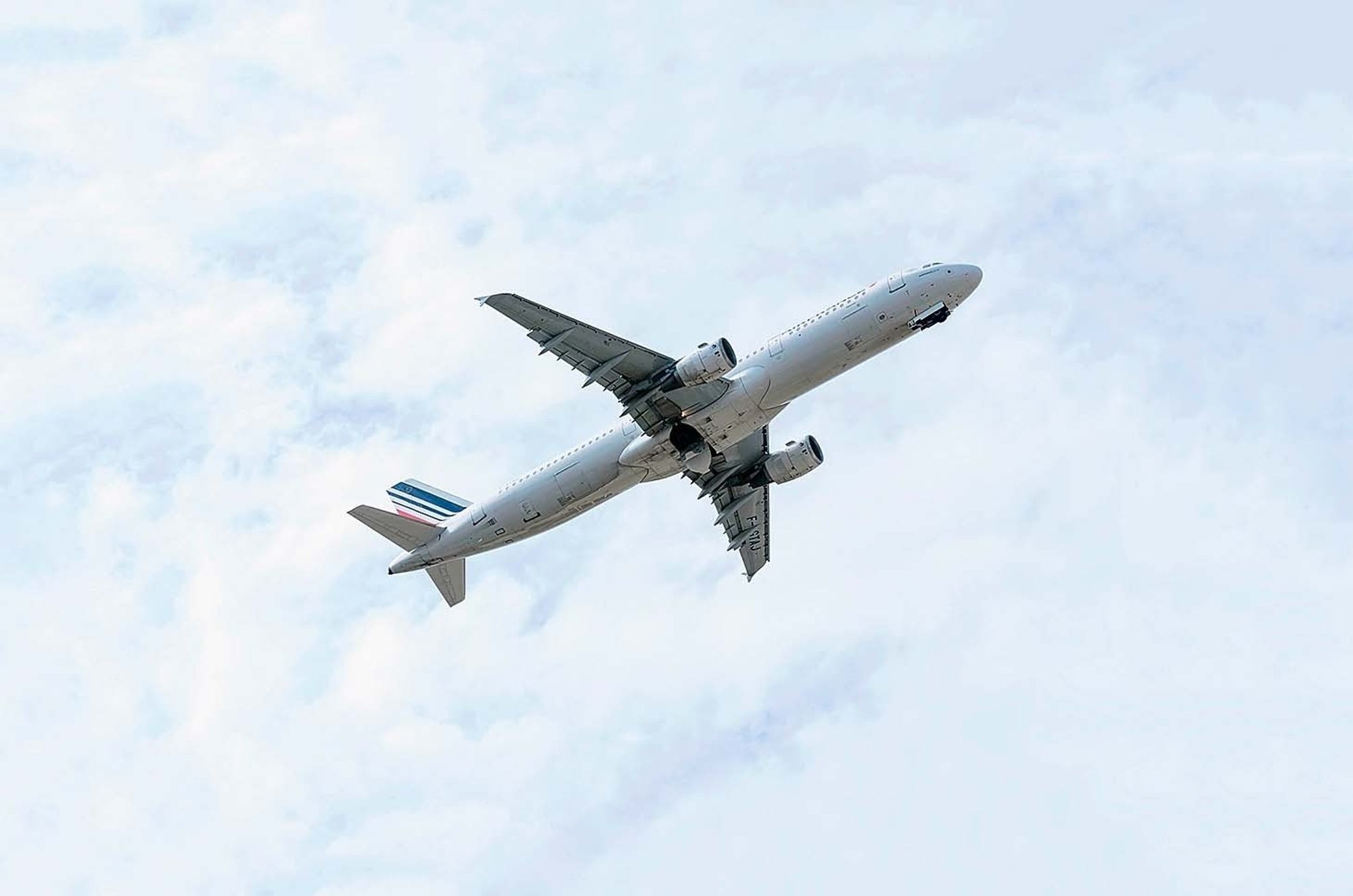 All flights to and from Brussels canceled due to air traffic controller strike