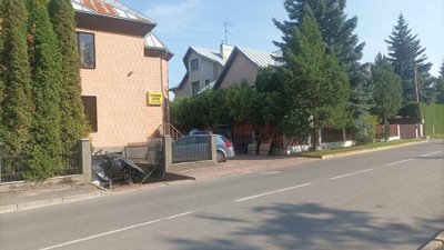 Kaunietis užfiksavo, kas vyksta kaimynystėje įsikūrusioje pobūvių salėje