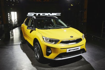 "Kia Stonic"