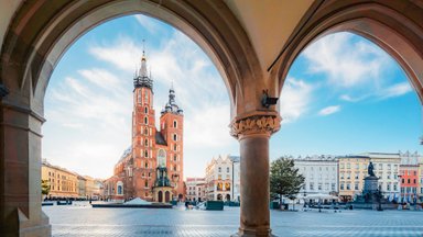 Kaimyninėje šalyje – neįtikėtinas traukos centras: čia žmonės atvažiuoja ir apsipirkti, ir nusifotografuoti