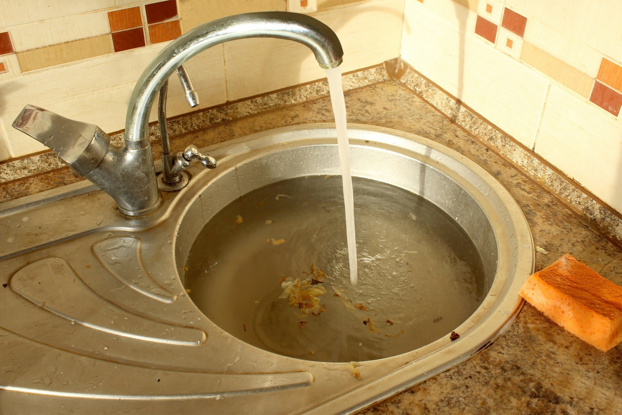 Plumbers Share Effective Tricks for Quickly Clearing Clogged Pipes