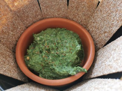 I. Augustinienė pesto gamina iš dilgėlių