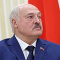Baltarusija paleido per susidorojimą su opozicija įkalintą JAV pilietį