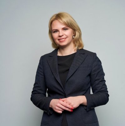 Doc. dr. Lidija Kraujalienė MRU Viešojo valdymo ir verslo fakulteto prodekanė strateginėms partnerystėms ir inovacijoms