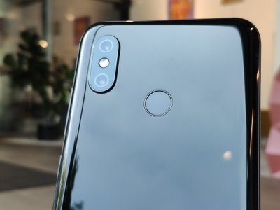 Xiaomi Mi 8