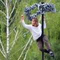 Vilniuje prasidėjo tarptautinis gatvės menų festivalis SPOT: žiūrovai stebėjo ančių performansą