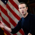 Zuckerbergas apgailestauja, kad pasidavė Bideno „spaudimui“ dėl kovido