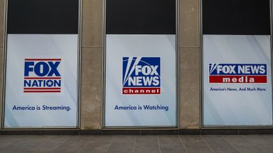 Paaiškino, kodėl Baltijos šalyse netransliuojamas JAV žiūrimiausias žinių kanalas „Fox News“