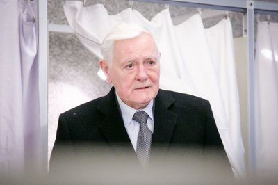 Valdas Adamkus