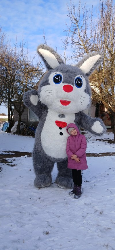 Diagnosis of the tumors when the girl was just four years old.