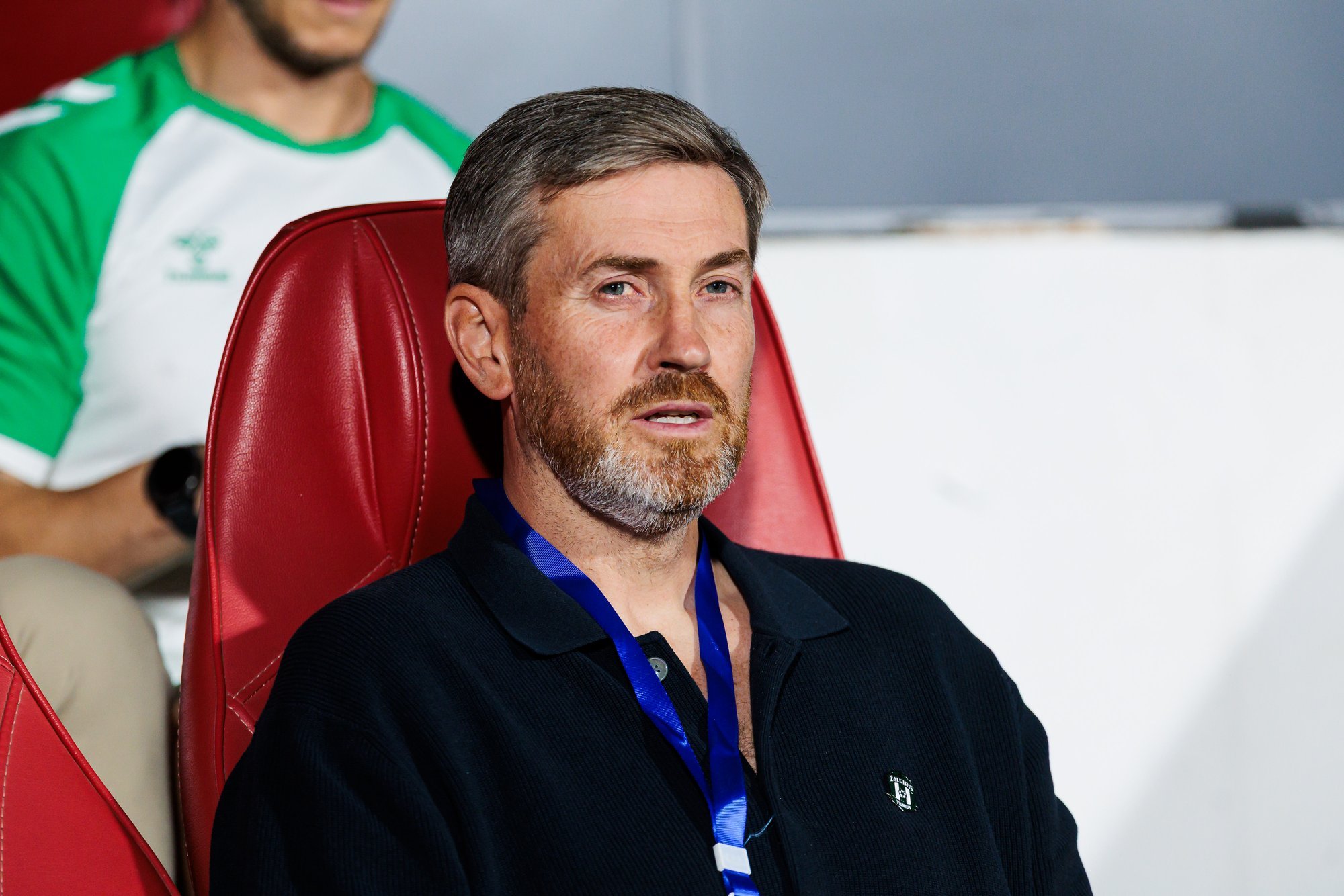 Disappointed 'Žalgiris' Coach Laments Defensive Errors After Heavy Defeat, Praises Young Opponent