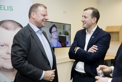 Saulius Skvernelis, Virginijus Sinkevičius