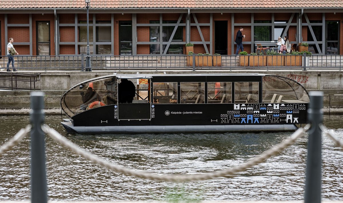 „Popa Boat“ sukurtas vandens autobusas Klaipėdos senamiestyje