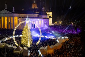 Sužibo kvapą gniaužianti Vilniaus Kalėdų eglė