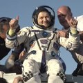 Iš TKS į Žemę grįžo JAV astronautė ir du rekordus sumušę Rusijos kosmonautai