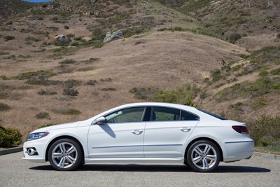 "Volkswagen Passat CC R-Line"