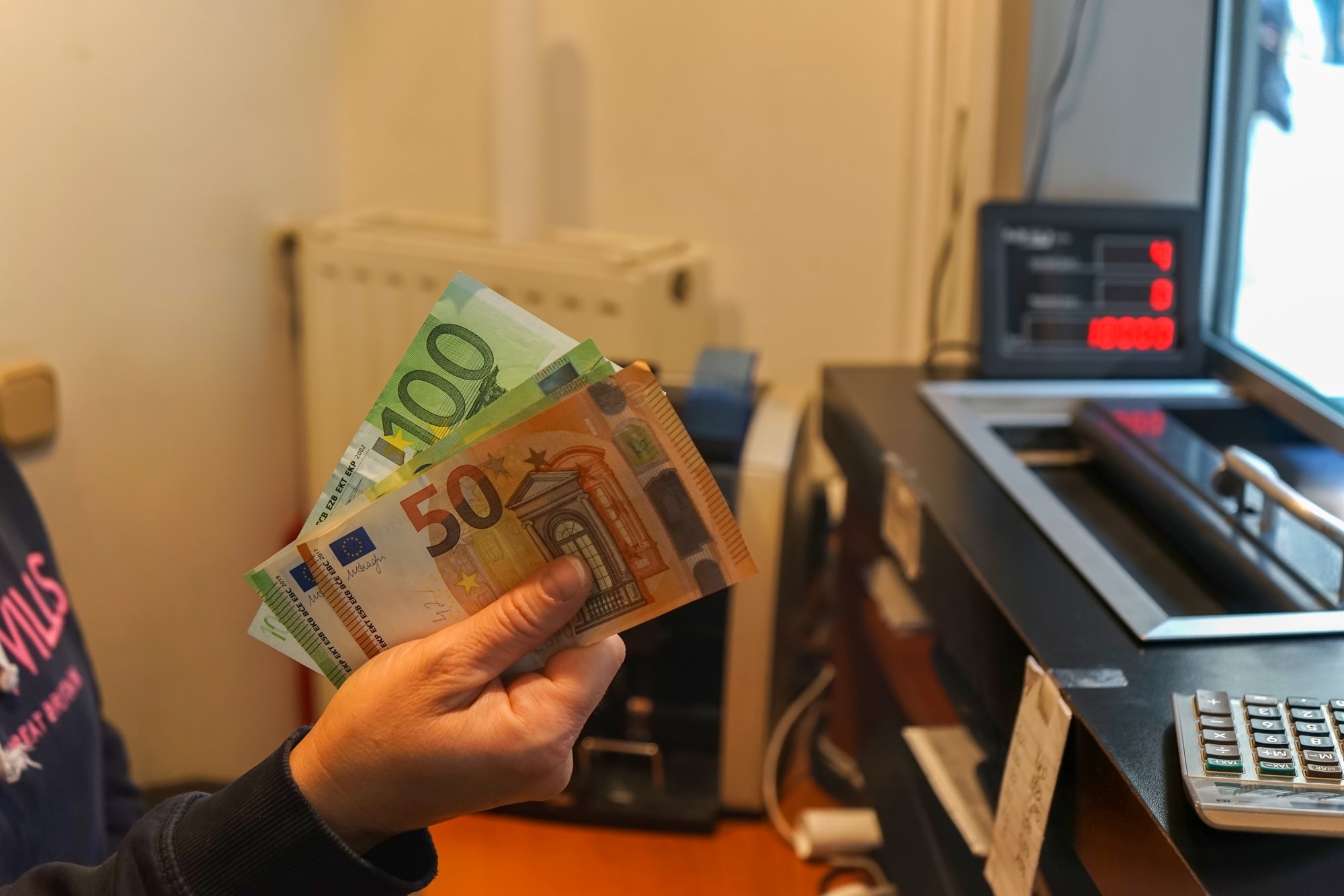 When will the European Union introduce the digital euro and why is it needed?
