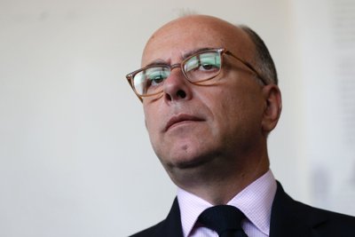 Bernard'as Cazeneuve'as