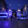 На территории Варшавского университета мужчина с топором напал на людей. Преступник отрубил женщине голову