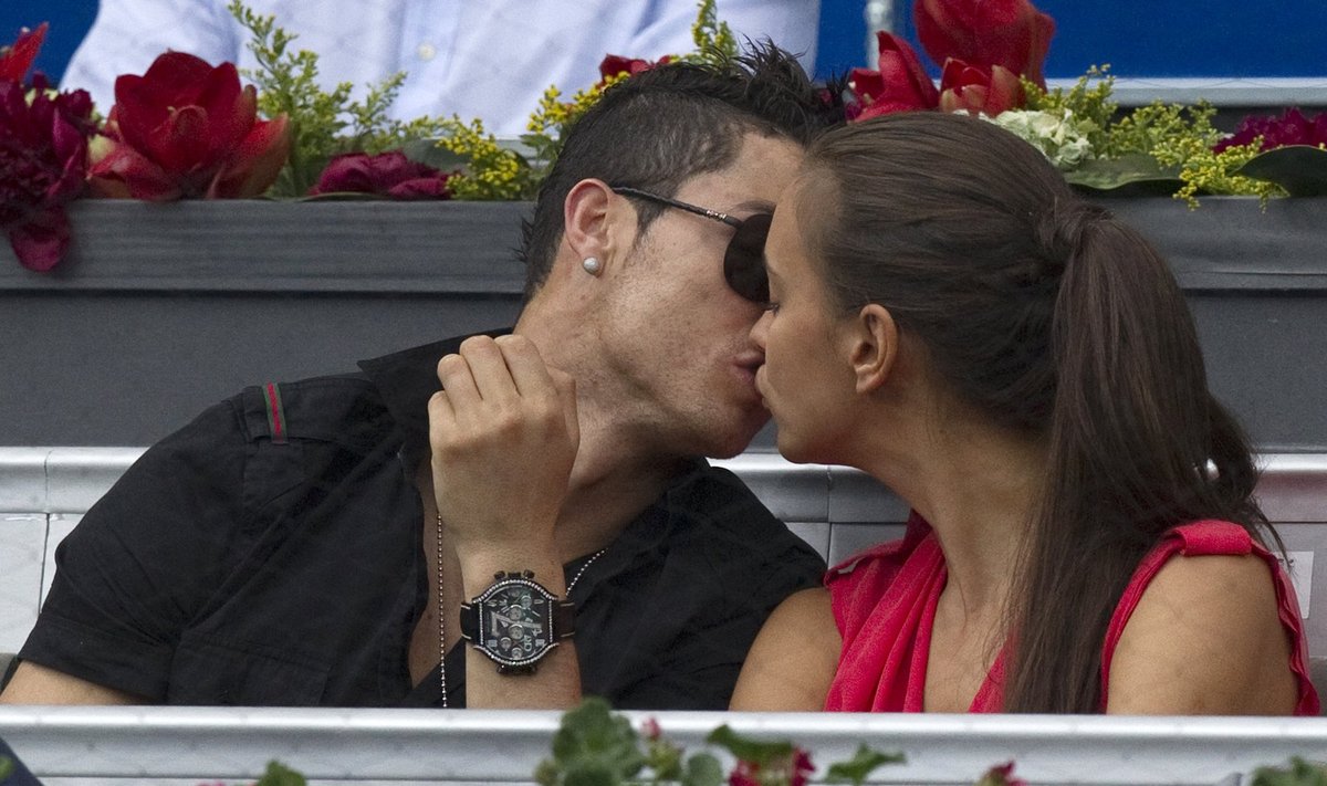 Ирина Шейк пен Криштиану Роналду секс видео Ирина Шейк пен Криштиану Роналду секс видео