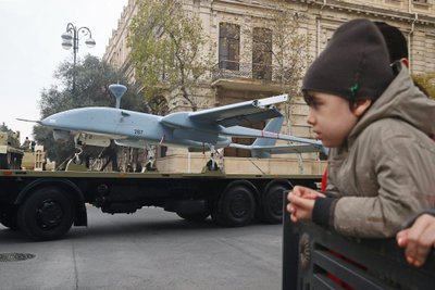 Karas Kalnų Karabache, gabenamas Turkijoje pagamintas bepilotis orlaivis