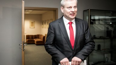 Dudėnas yra tikrai ne pirmas Seimo malonės sulaukęs parlamentaras